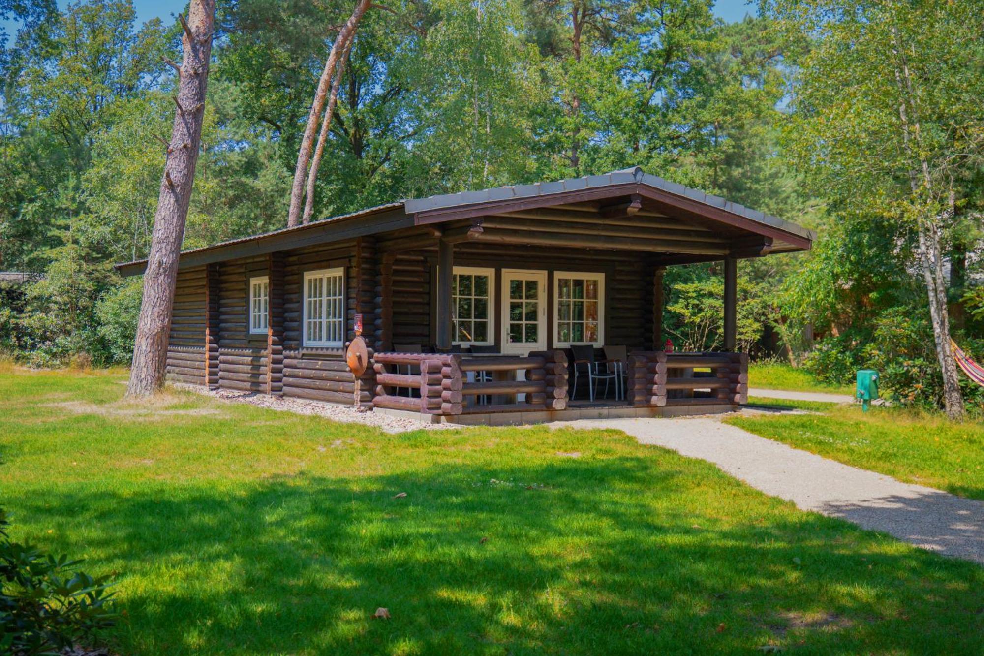 Scandinavian Lodges Holten Exterior photo
